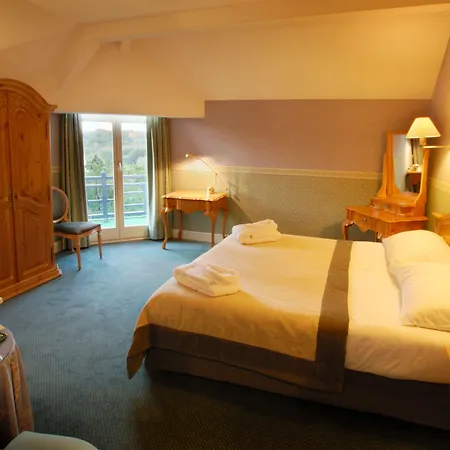 Martin's Manoir Hotel