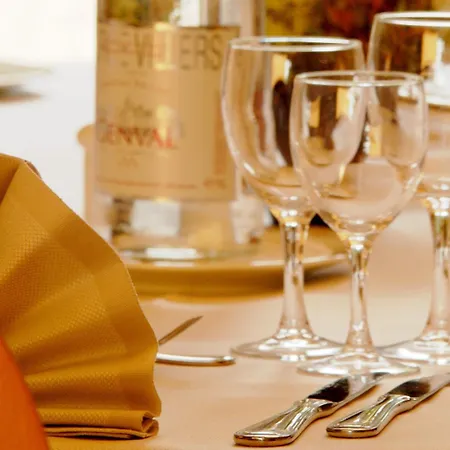 Martin's Manoir Hotel