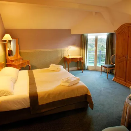 Martin's Manoir Hotel 3*