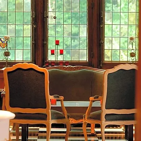 Martin's Manoir