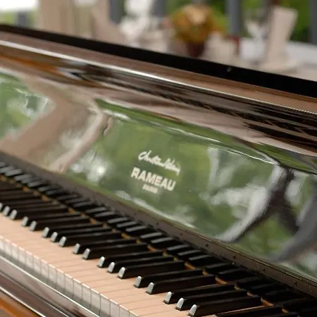 Hotel Martin's Manoir 3*